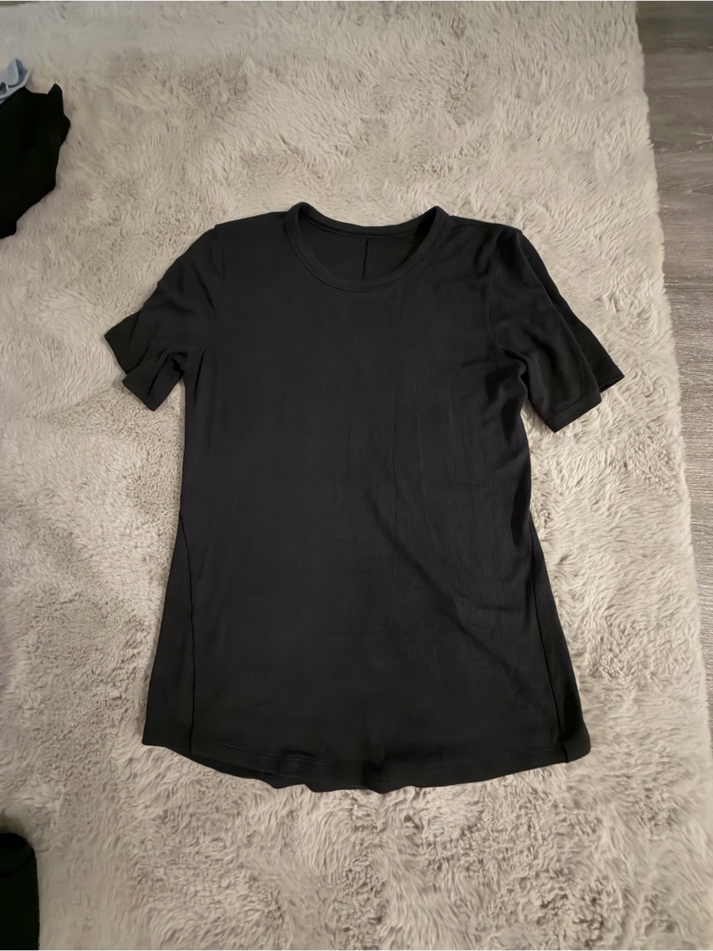 Lululemon hold tight t-shirt size 8